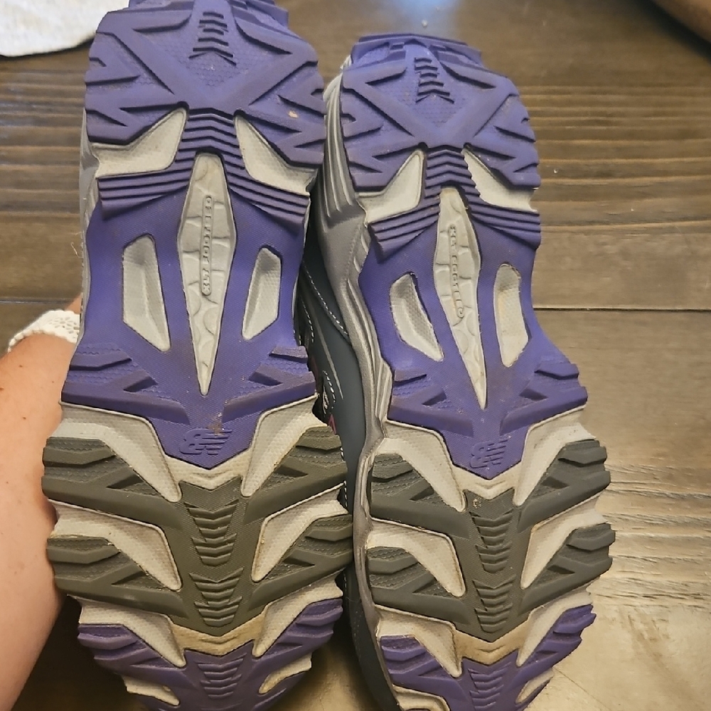 New Balance Gray and Purple Athletic Shoes with Cushioned Soles - Picture 2 of 4
